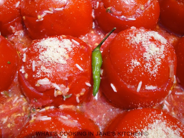 Greek Stuffed Tomatoes  (Greek recipes )