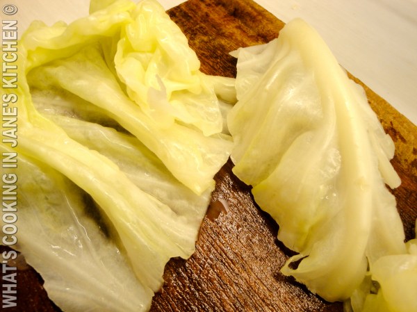 Lahano Dolmades