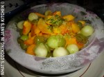 Fruit Salad In Flower Ice-Bowl&nbsp;(Fruit)