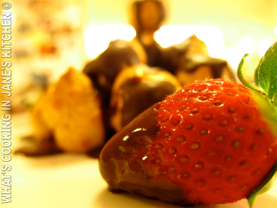 Profiterolles Au Chocolat