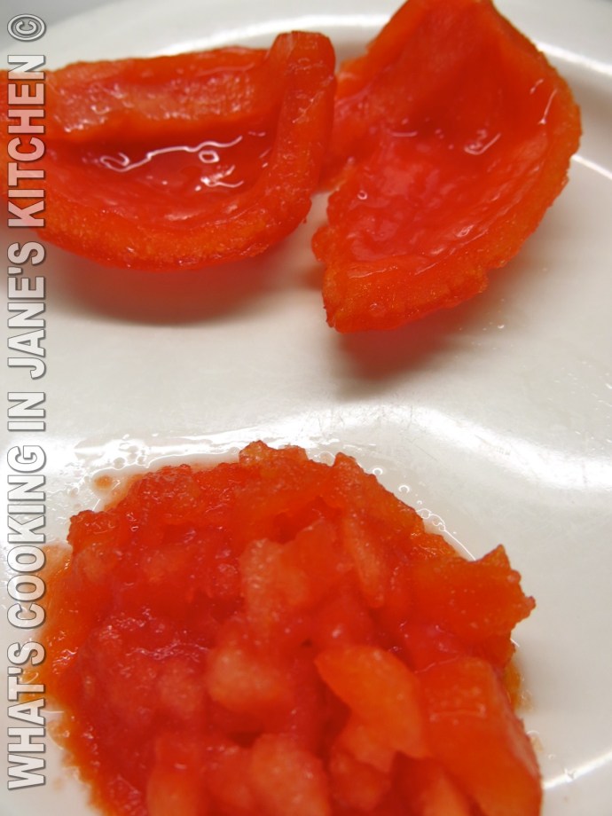 Skinning and De-Seeding Tomatoes ©
