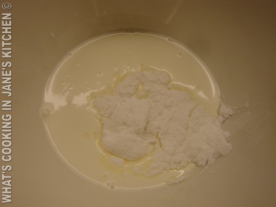 Chocolate And Raspberry Roulade ©