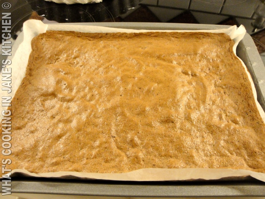 Chocolate And Raspberry Roulade ©