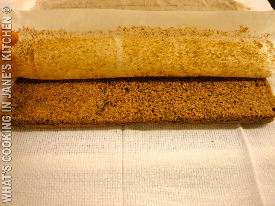 Chocolate And Raspberry Roulade ©