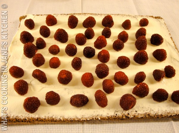 Chocolate And Raspberry Roulade ©