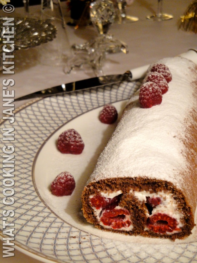 Chocolate And Raspberry Roulade ©