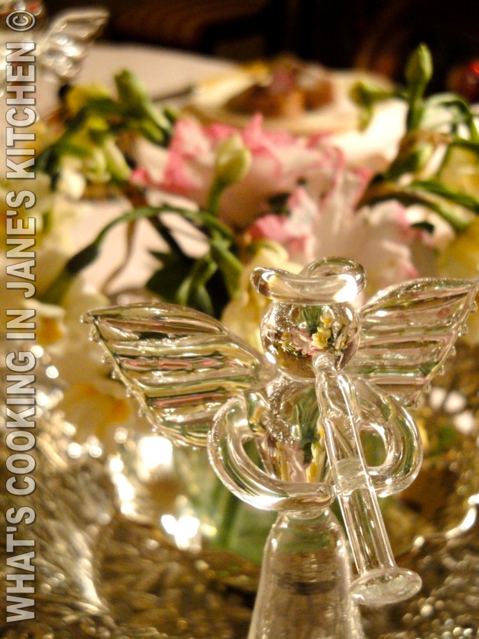 Chocolate And Raspberry Roulade ©