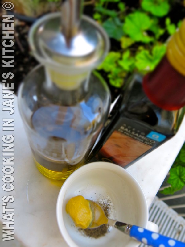 Spinach Pepper And Bacon Salad ©