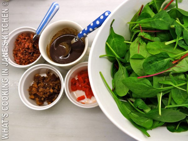Spinach Pepper And Bacon Salad ©