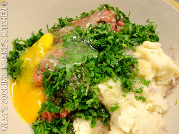 Greek Meatloaf, "Rolo." ©