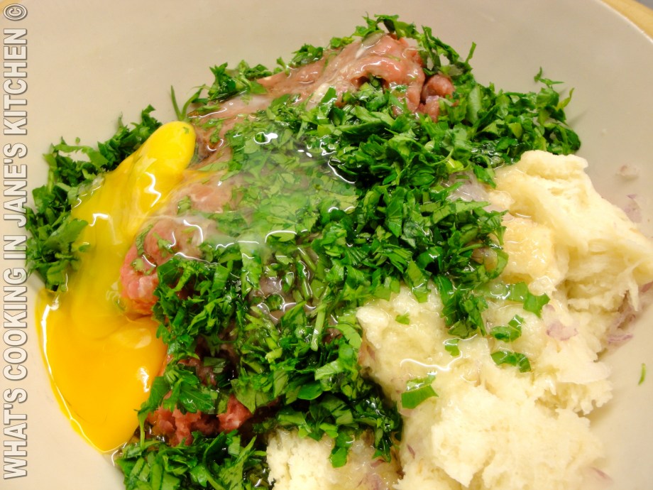 Greek Meatloaf, "Rolo." ©