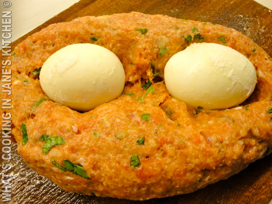 Greek Meatloaf, "Rolo." ©