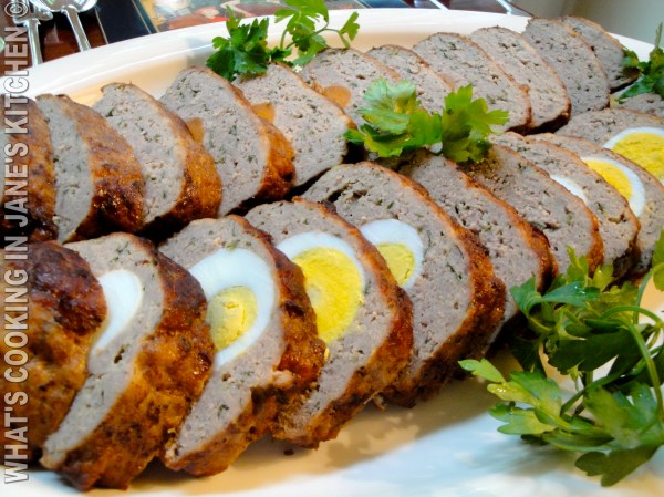 Greek Meatloaf, "Rolo." ©