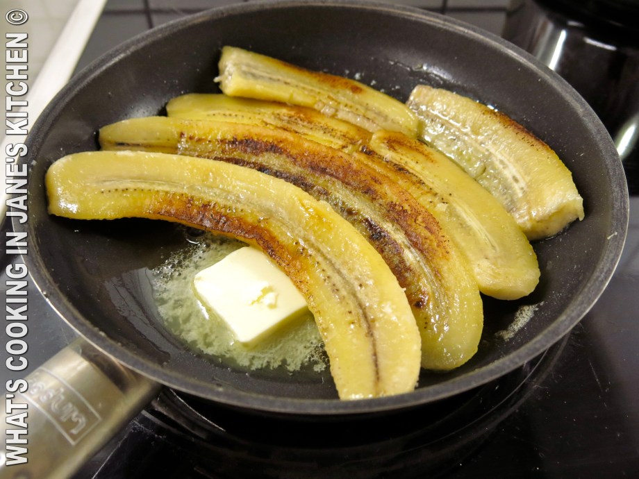 Bananas And Maple Syrup ©