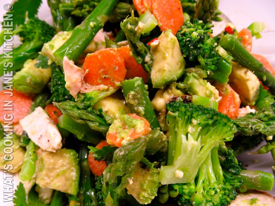 Roast Chicken, Avocado And Asparagus Salad ©