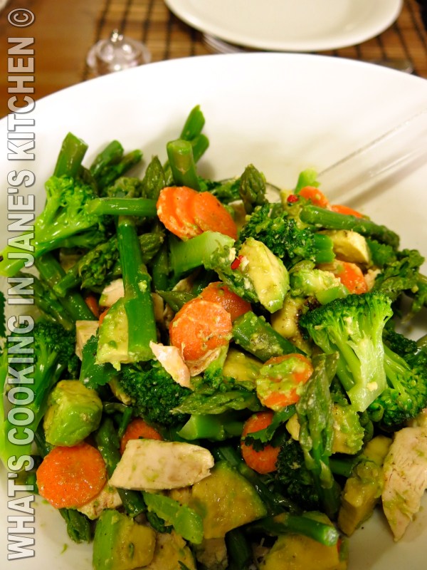 Roast Chicken, Avocado And Asparagus Salad ©