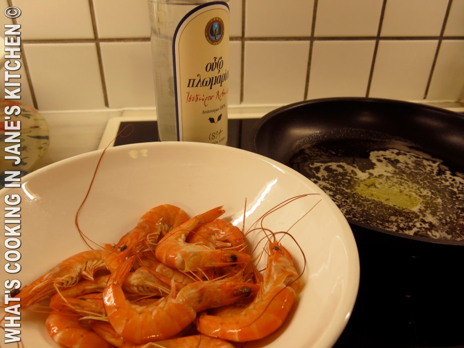Prawns With Garlic And Ouzo ©
