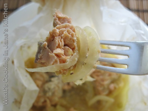 Fresh Salmon en Papillote ©