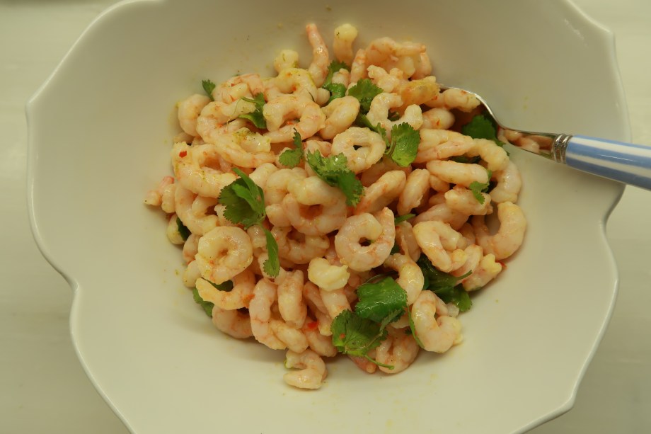 Avocado And Spicy Prawns ©