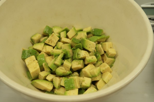 Avocado And Spicy Prawns ©