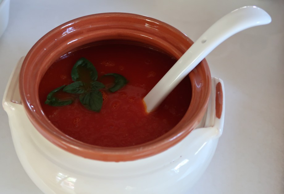 Summer Chilled Tomato Ginger Coriander And Lemon Grass Soup ©