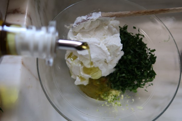 Yogurt Ginger Lime and Chilli Dip ©